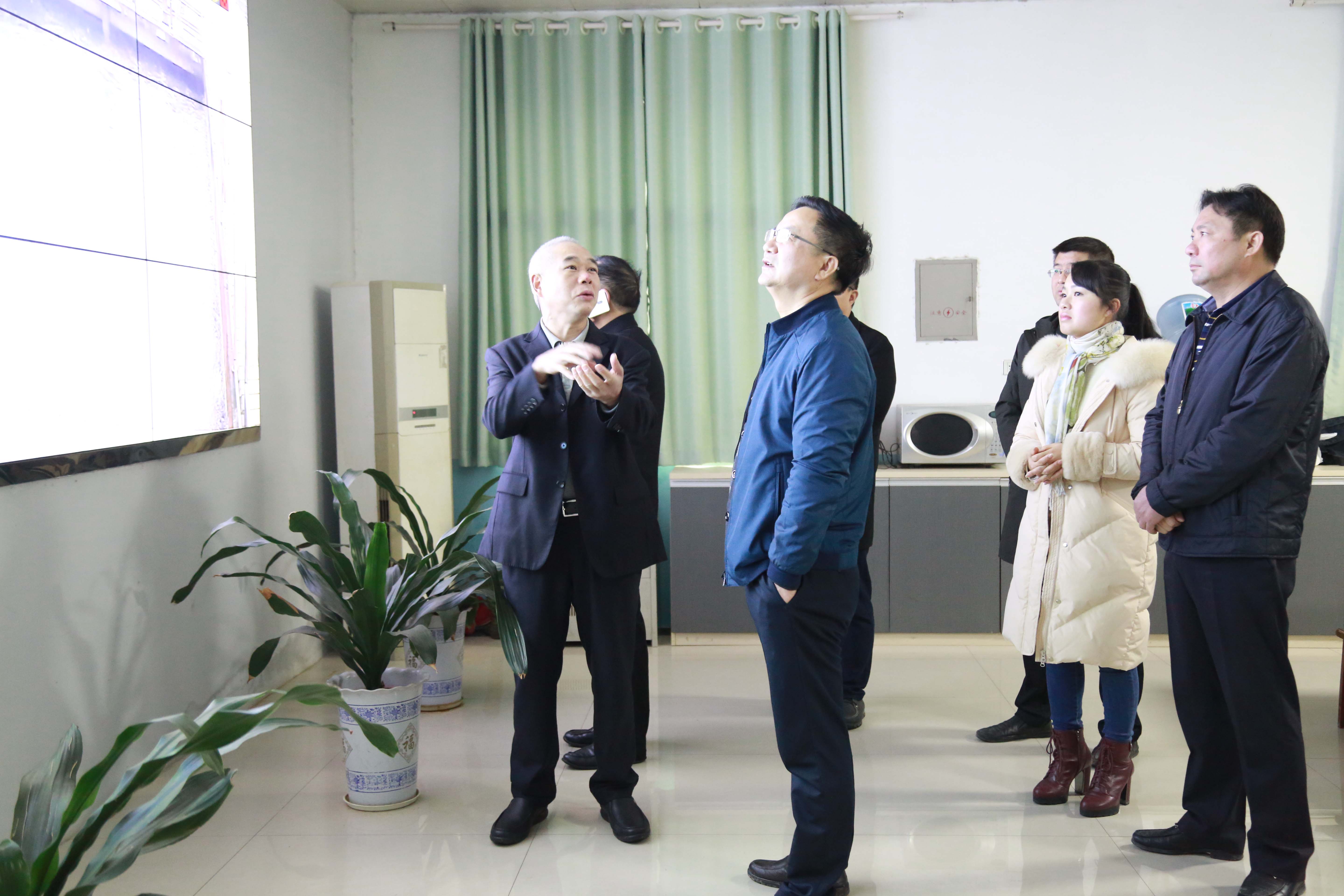 1585285704902318.jpg 1585285704902318.jpg